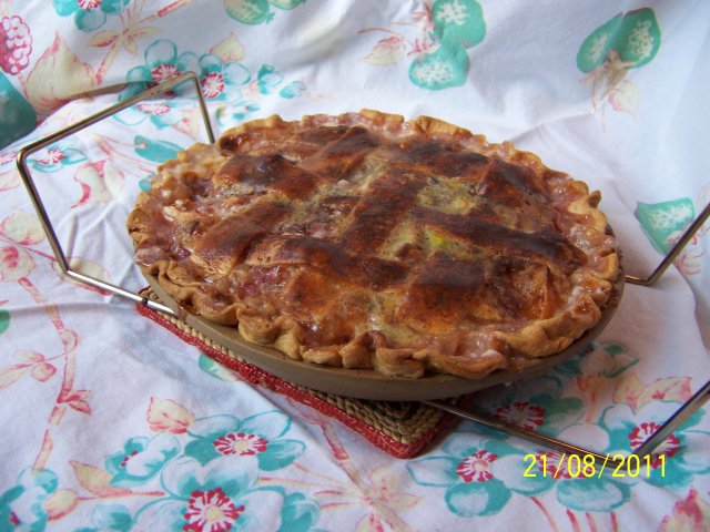 Персиковый пирог со сливками