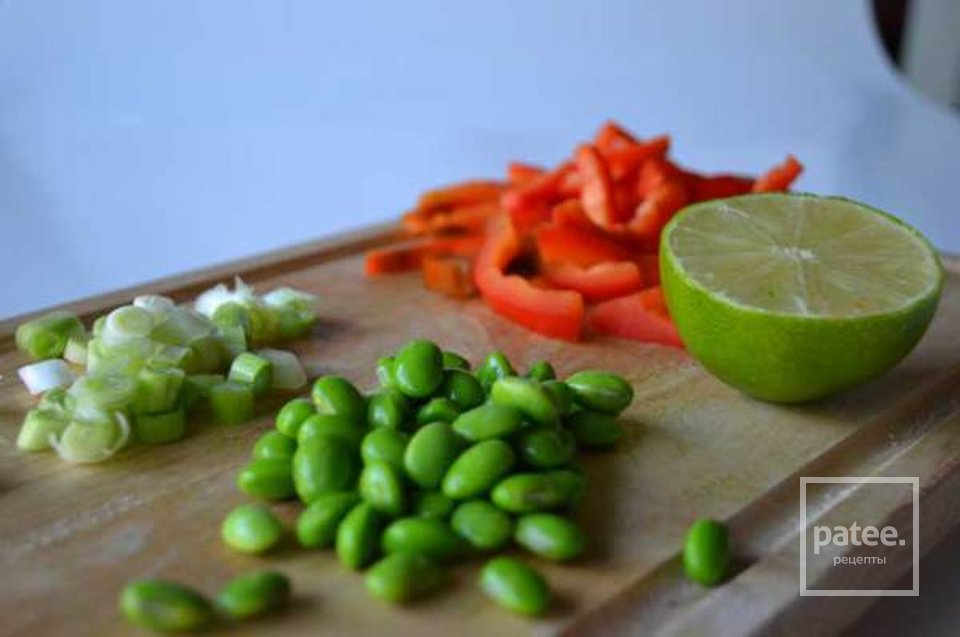 Салат из киноа с соевыми бобами - Шаг 5