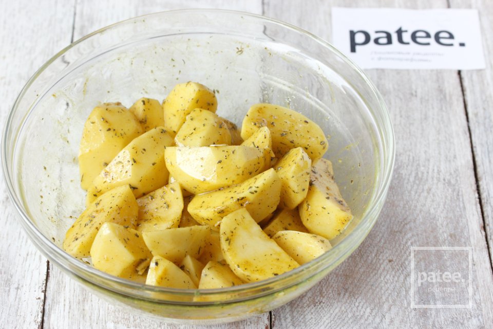 Пряный золотистый картофель - Шаг 9