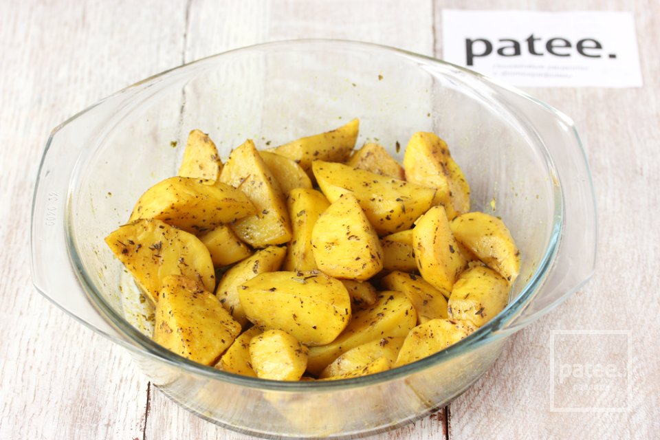 Пряный золотистый картофель - Шаг 10