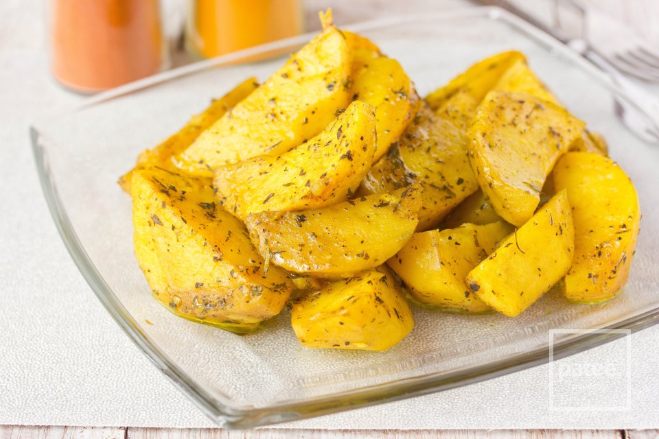 Пряный золотистый картофель - Шаг 11