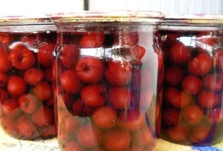 Вишня в собственном соку