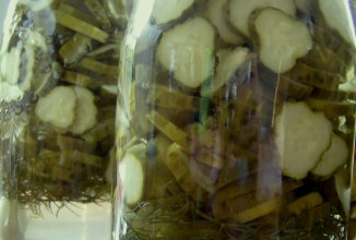 Маринованные огурцы