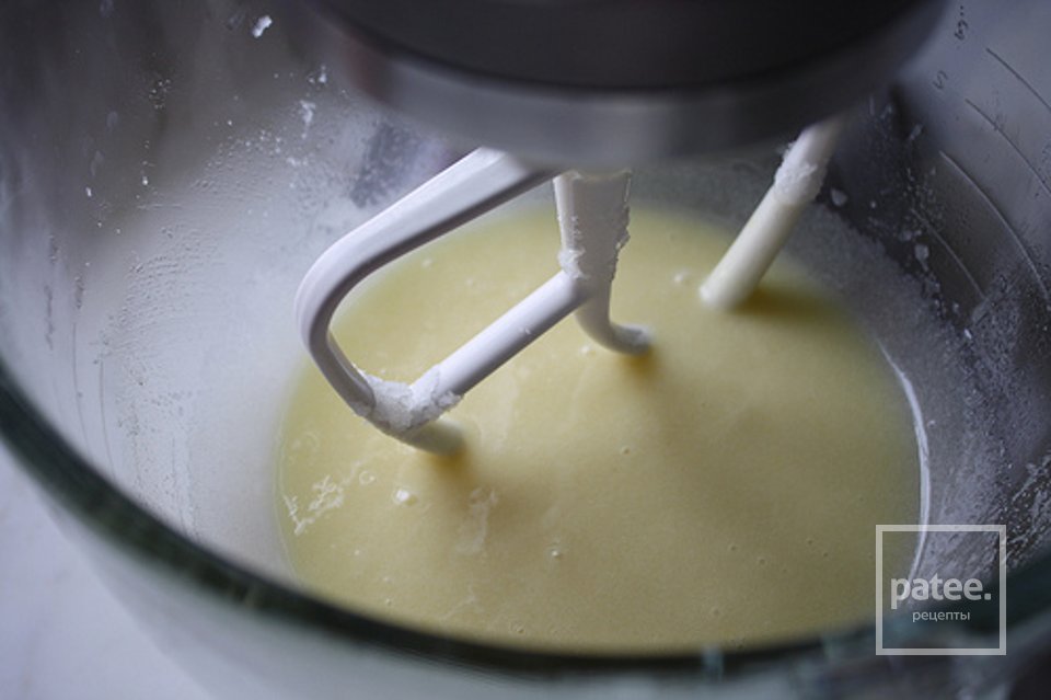 Кексы с вишней и миндалем - Шаг 5