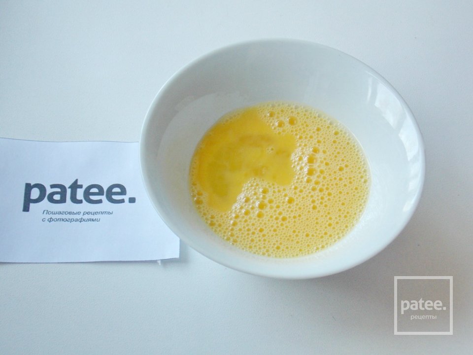 Запеченный рулет из лаваша с мясом и грибами - Шаг 9