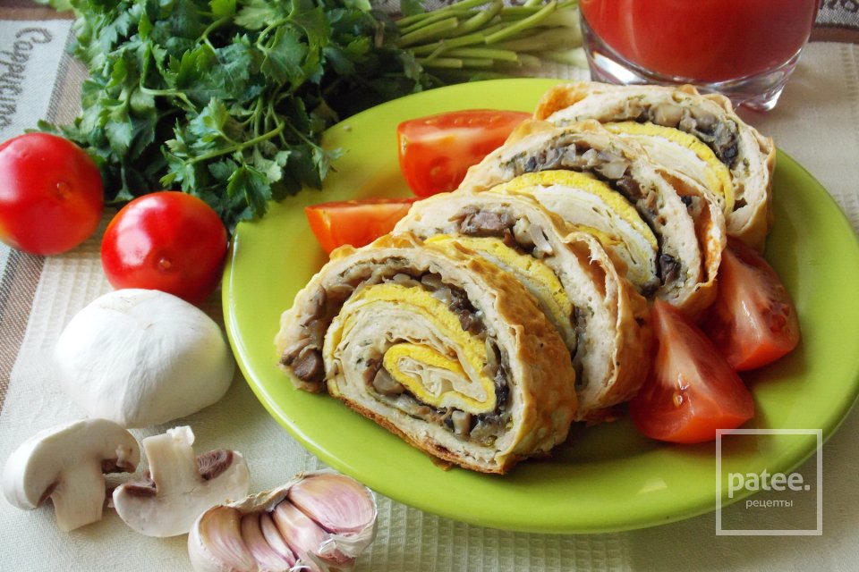 Запеченный рулет из лаваша с мясом и грибами - Шаг 21