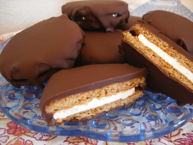 Печенье с зефиром и шоколадом