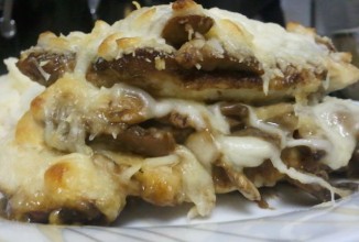 Курица с грибами и сыром