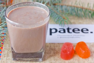 Какао с корицей