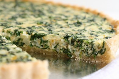 Лоранский пирог со шпинатом - приготовление