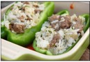 Фаршированный перец с колбасой