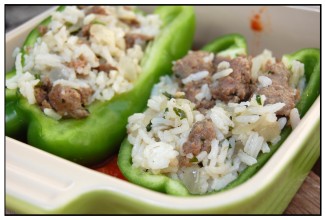 Фаршированный перец с колбасой