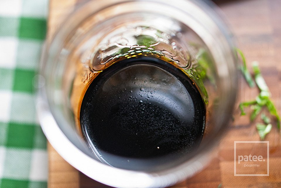 Салат Капрезе с печеными помидорами - Шаг 6