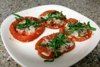 Теплый салат Капрезе