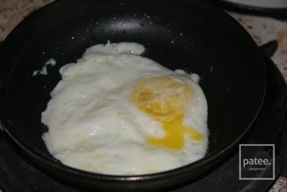 Стейк с яйцом и козьим сыром - Шаг 5