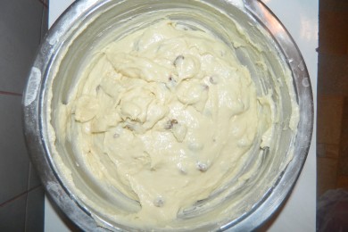 Кексы с изюмом - приготовление