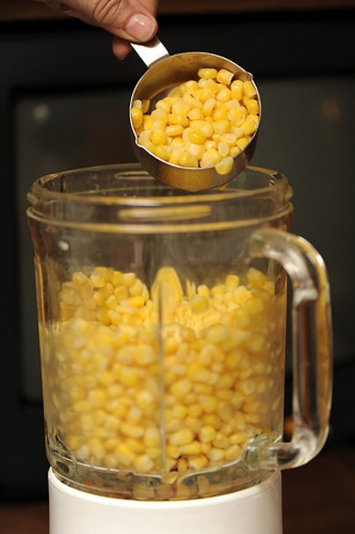 Крем-суп с креветками и авокадо - Шаг 2