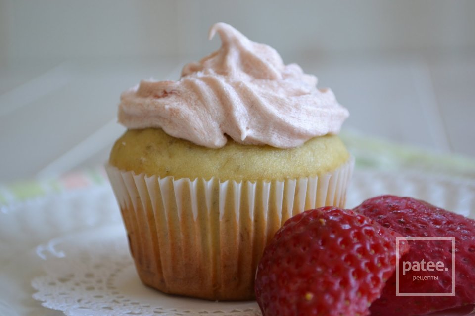 Банановые кексы с клубничным кремом - Шаг 11