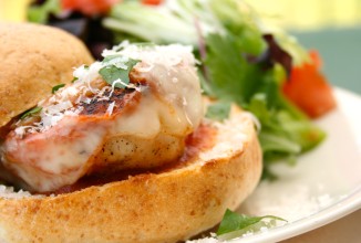 Бутерброды с курицей и сыром