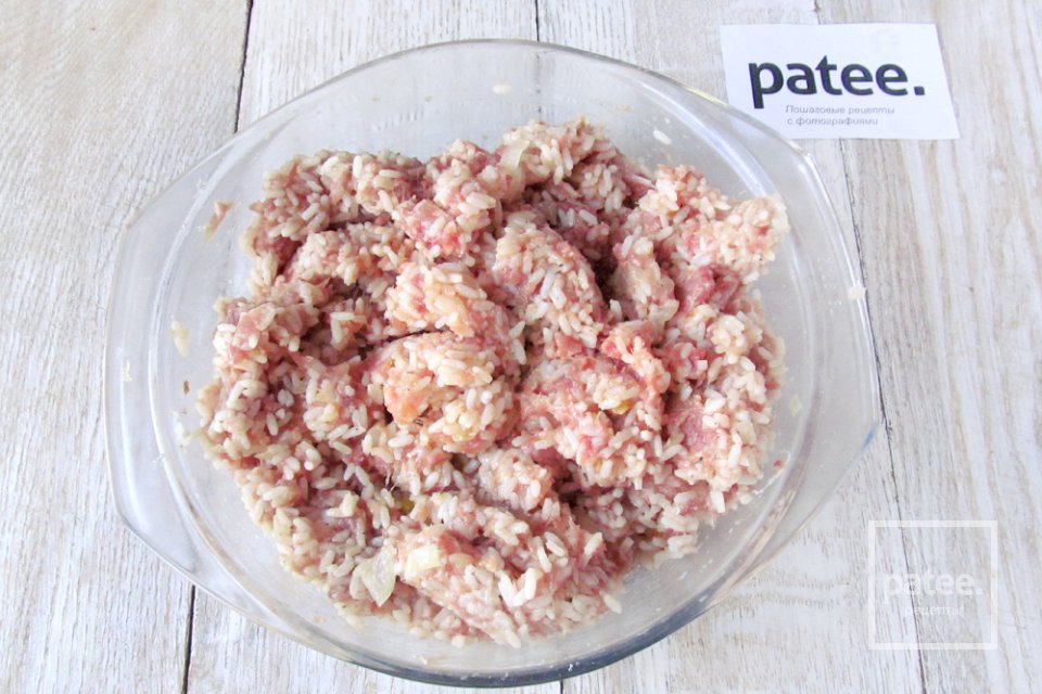 Перец, фаршированный свининой и рисом - Шаг 10