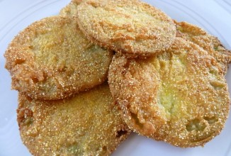 Зеленые помидоры в панировке