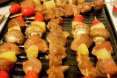 Куриный шашлык по-гавайски - приготовление