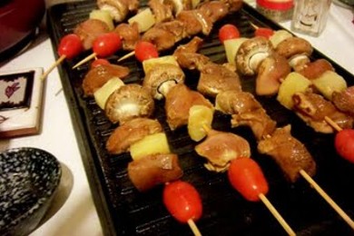 Куриный шашлык по-гавайски - приготовление