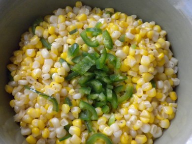Рецепт Смесь из кукурузы и перца халапеньо
