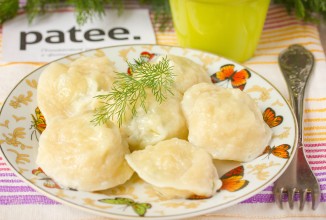 Пельмени с мясом индейки и зеленью