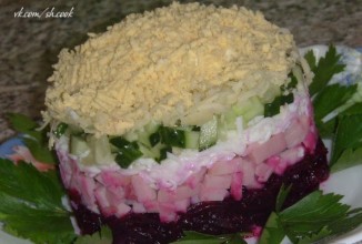 Салат "Приятное с полезным"