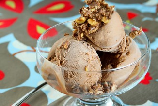 Бананово-шоколадное мороженое