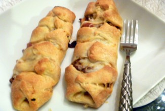 Стромболи с мясом и грибами