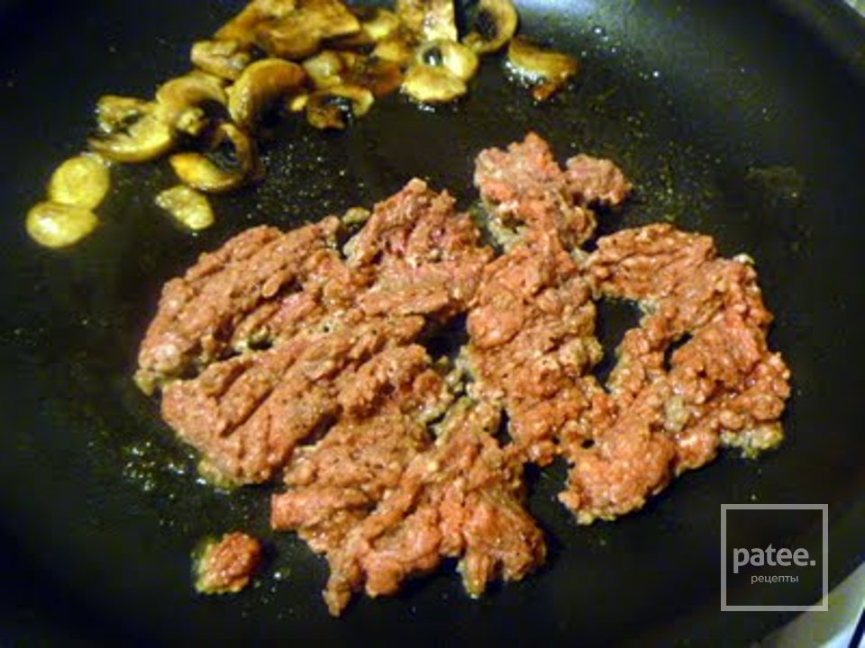 Стромболи с мясом и грибами - Шаг 4