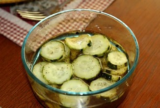 Маринованные огурцы
