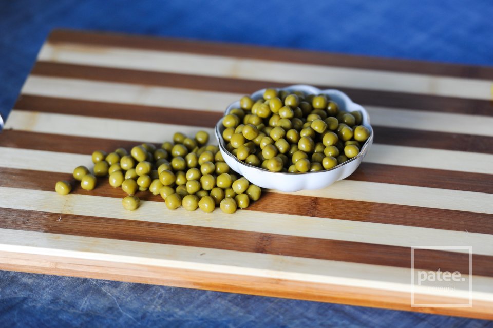 Салат Оливье с курицей - Шаг 4