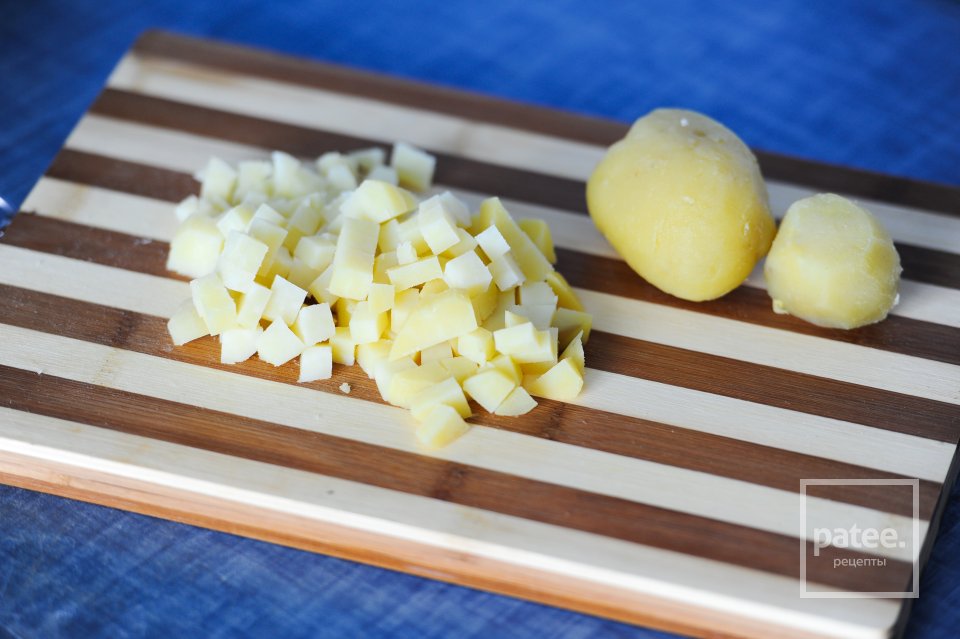 Салат Оливье с курицей - Шаг 5