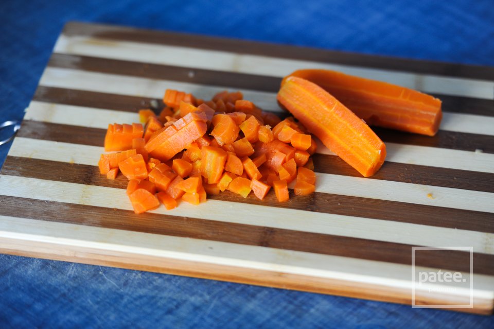 Салат Оливье с курицей - Шаг 6