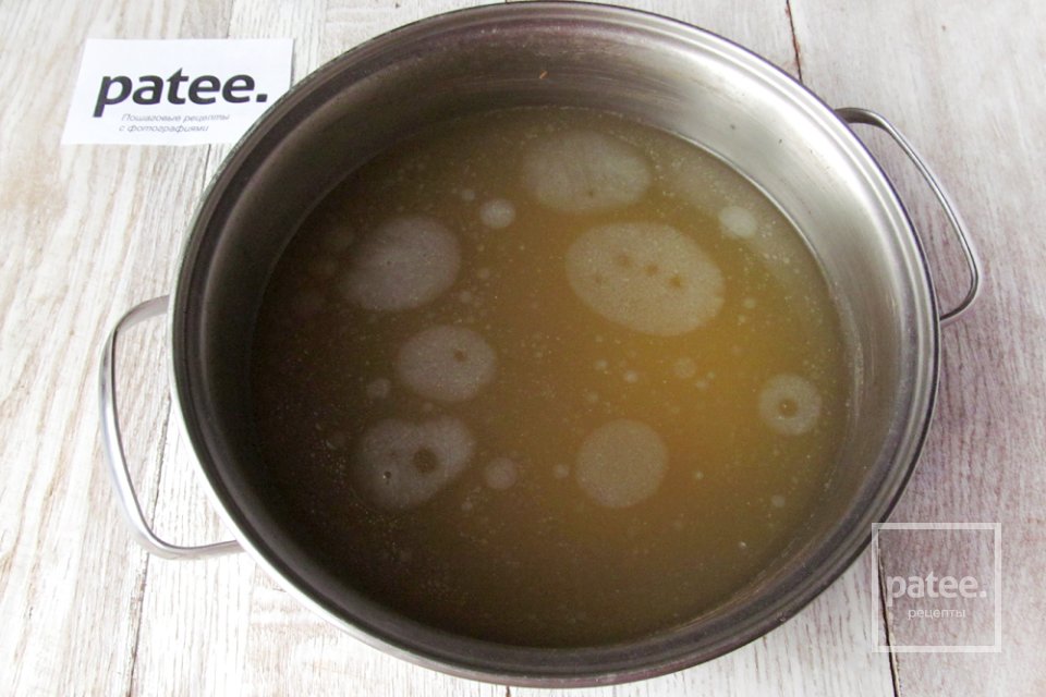 Щи домашние на бульоне - Шаг 2