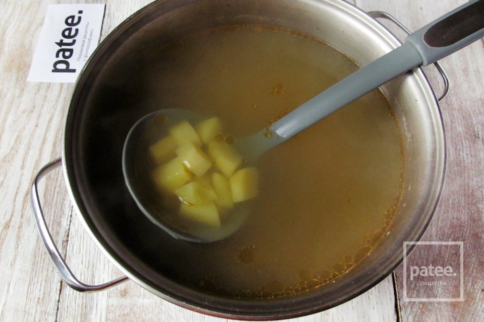 Щи домашние на бульоне - Шаг 16