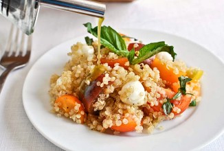 Киноа Капрезе