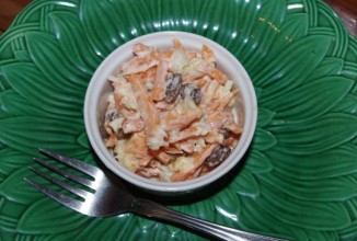 Морковный салат с ананасом