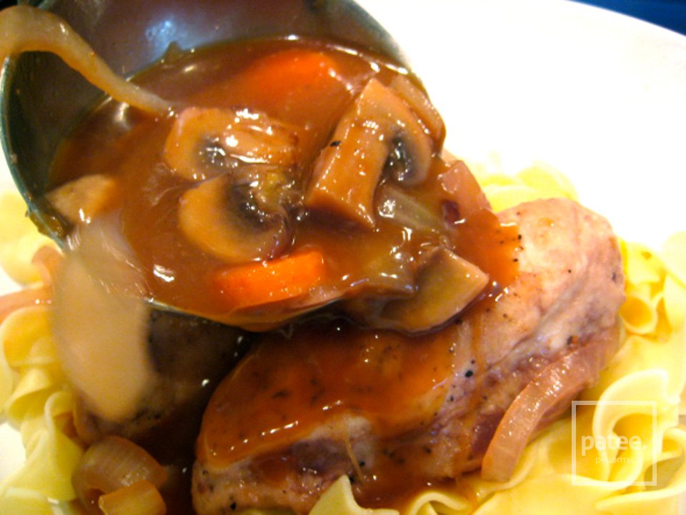 Курица в вине (Кок о вен) - Шаг 17