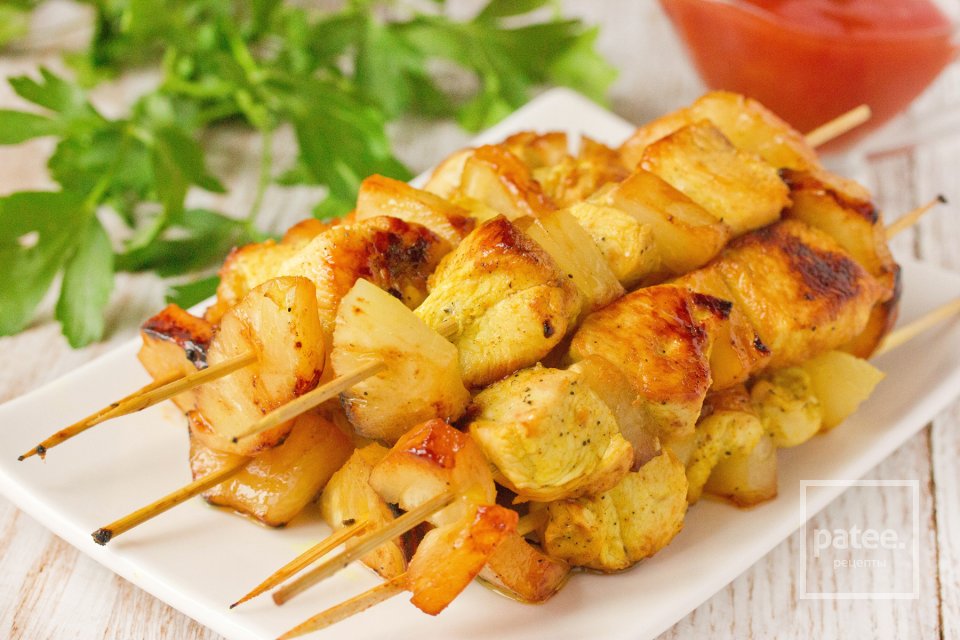 Быстрые куриные шашлычки с кусочками ананаса - Шаг 15
