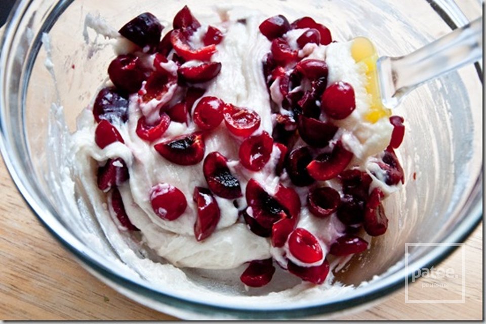 Кексы с вишней и миндалем - Шаг 5