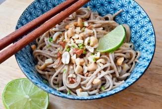 Лапша Соба по-тайски