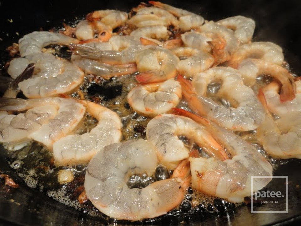 Креветки с пастой в винном соусе - Шаг 3