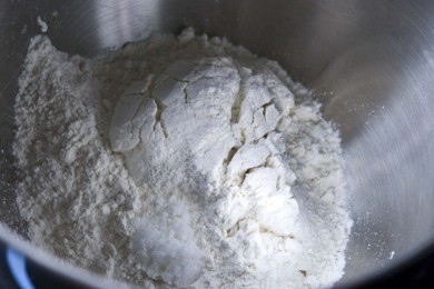 Фокачча с помидорами - приготовление