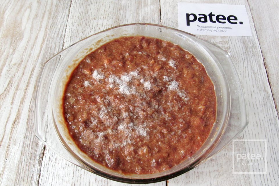 Печеночники из куриной печени с манкой рецепт. Печёночные оладьи из куриной печени с морковью и манкой. Рецепт печеночников с манкой. Пышные печеночные оладьи из куриной печени. • печеночные оладьи ½.