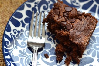 Шоколадные брауни с кабачком