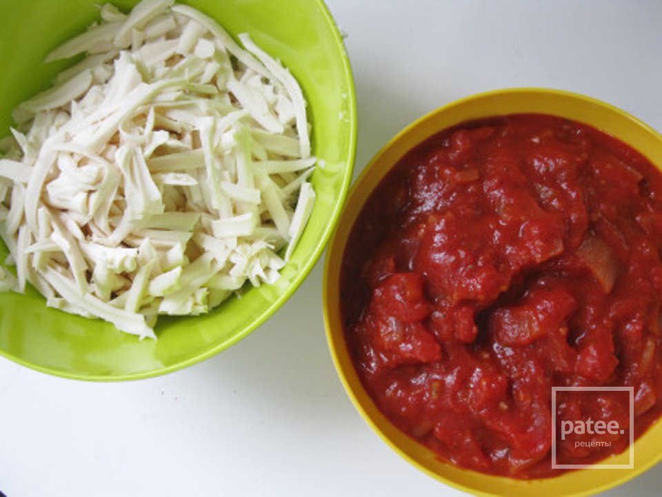 Пицца-ролл с травами и чесноком - Шаг 7